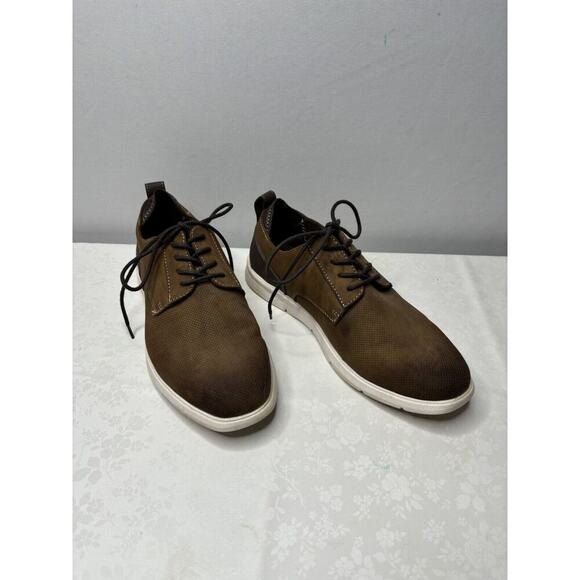 St. John's Bay Other - St. John's Bay Men's Lace-up Shoes Leather Brown 9 M